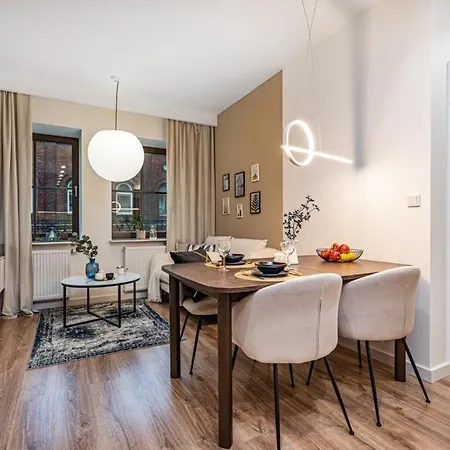 Apartment Wiszace Ogrody Premium High Level *