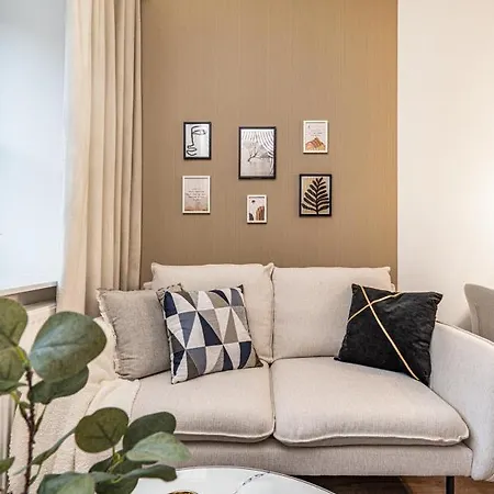 Apartment Wiszace Ogrody Premium High Level Lodz